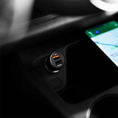 PWC-QC5 QC3.0 + 2.4A car charger