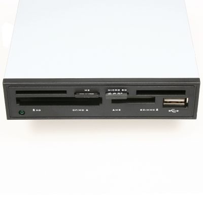 CRI-X6 interní USB 2.0 čtečka